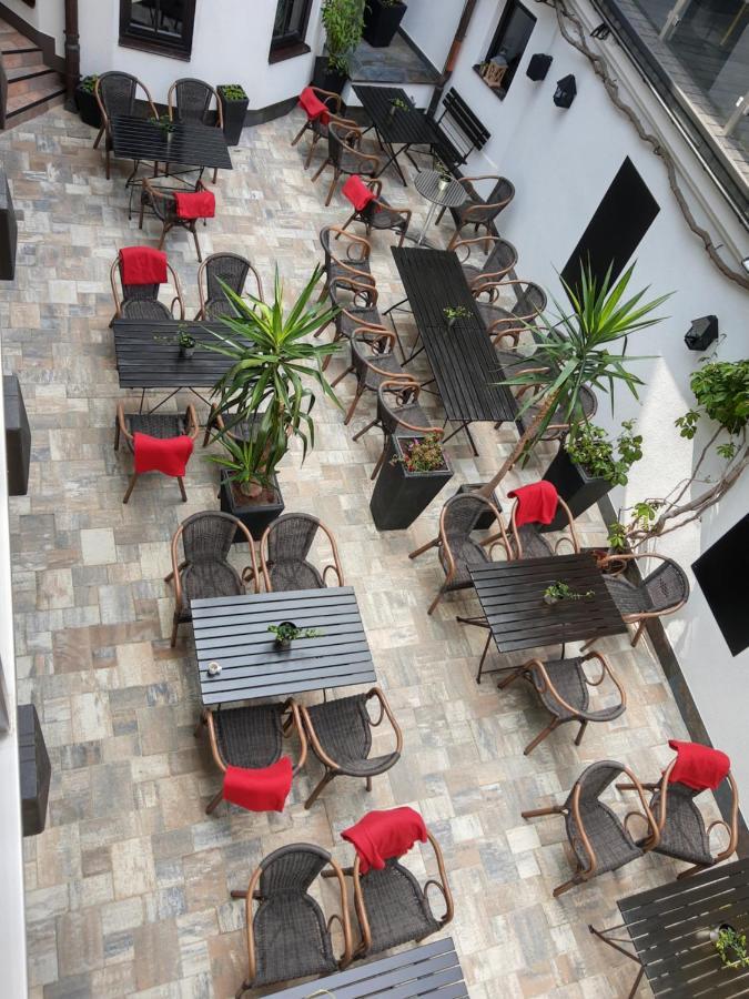 Hotel Weisses Ross Elsterwerda Ngoại thất bức ảnh