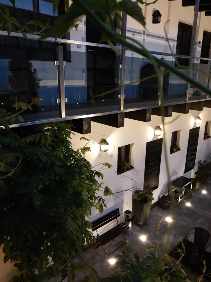 Hotel Weisses Ross Elsterwerda Ngoại thất bức ảnh